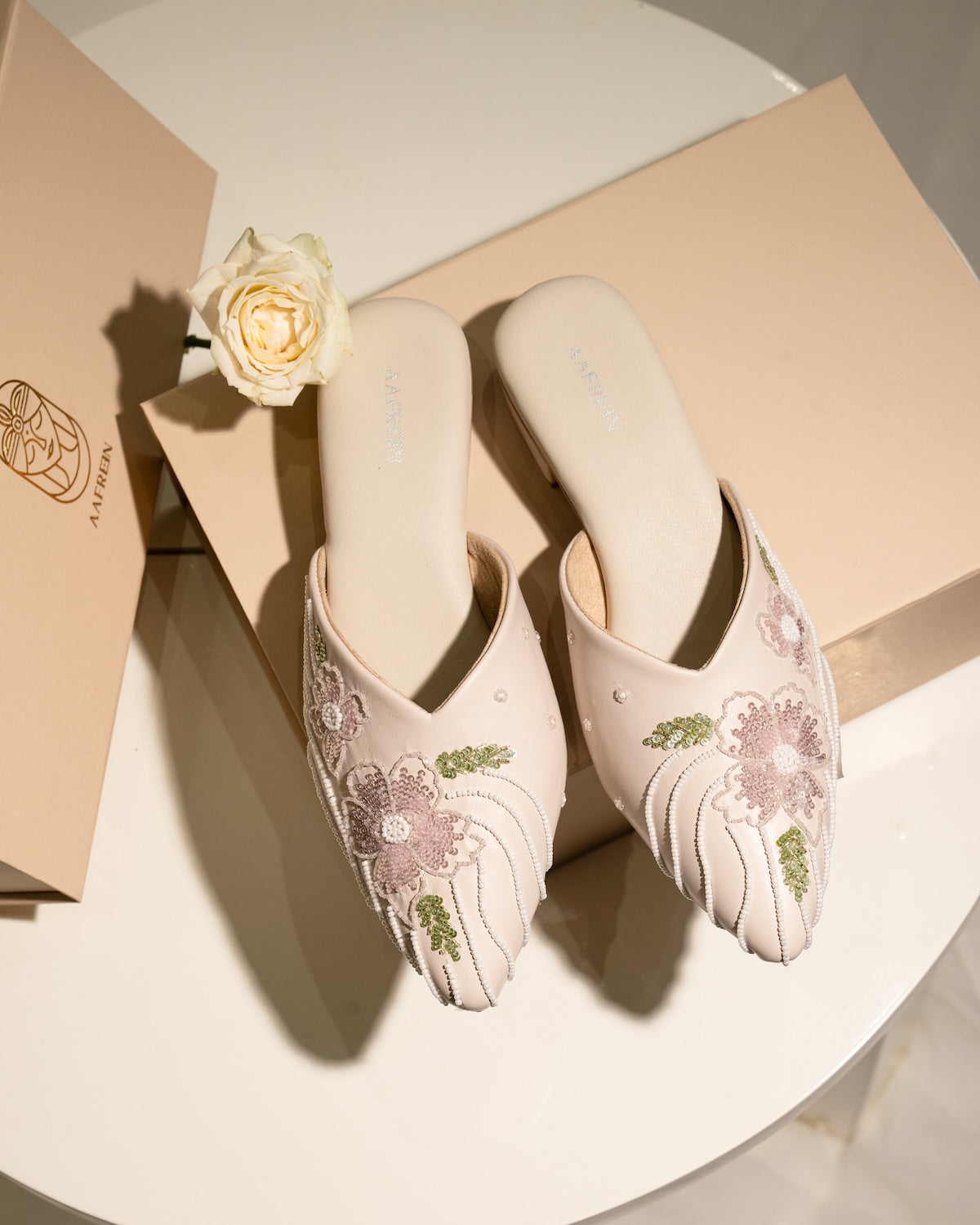 Flora (Mules)