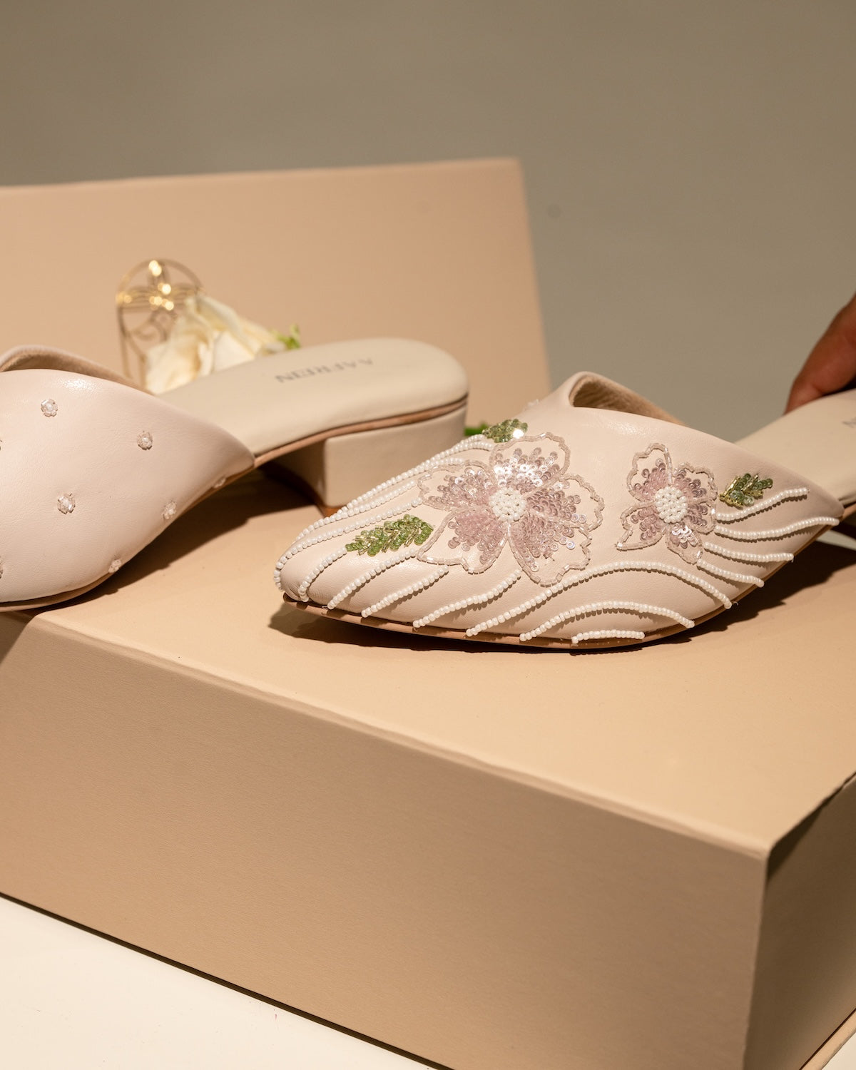 Flora (Mules)