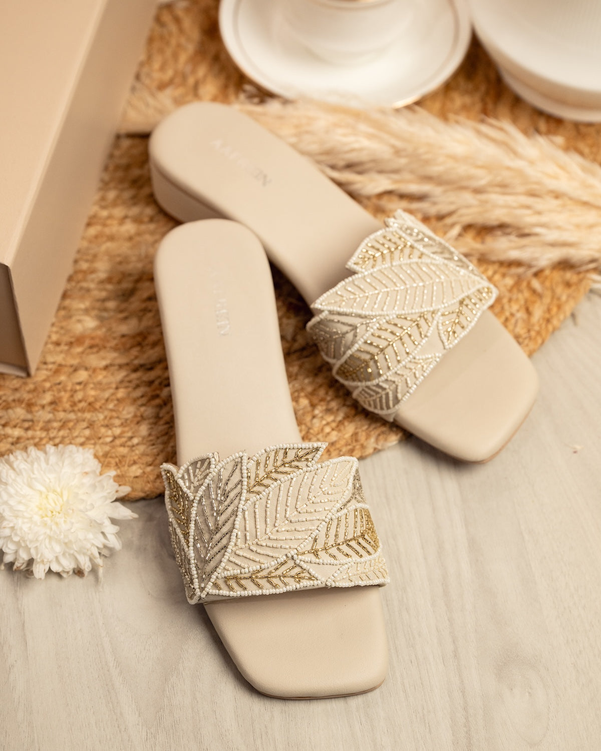 Izel (Flats)