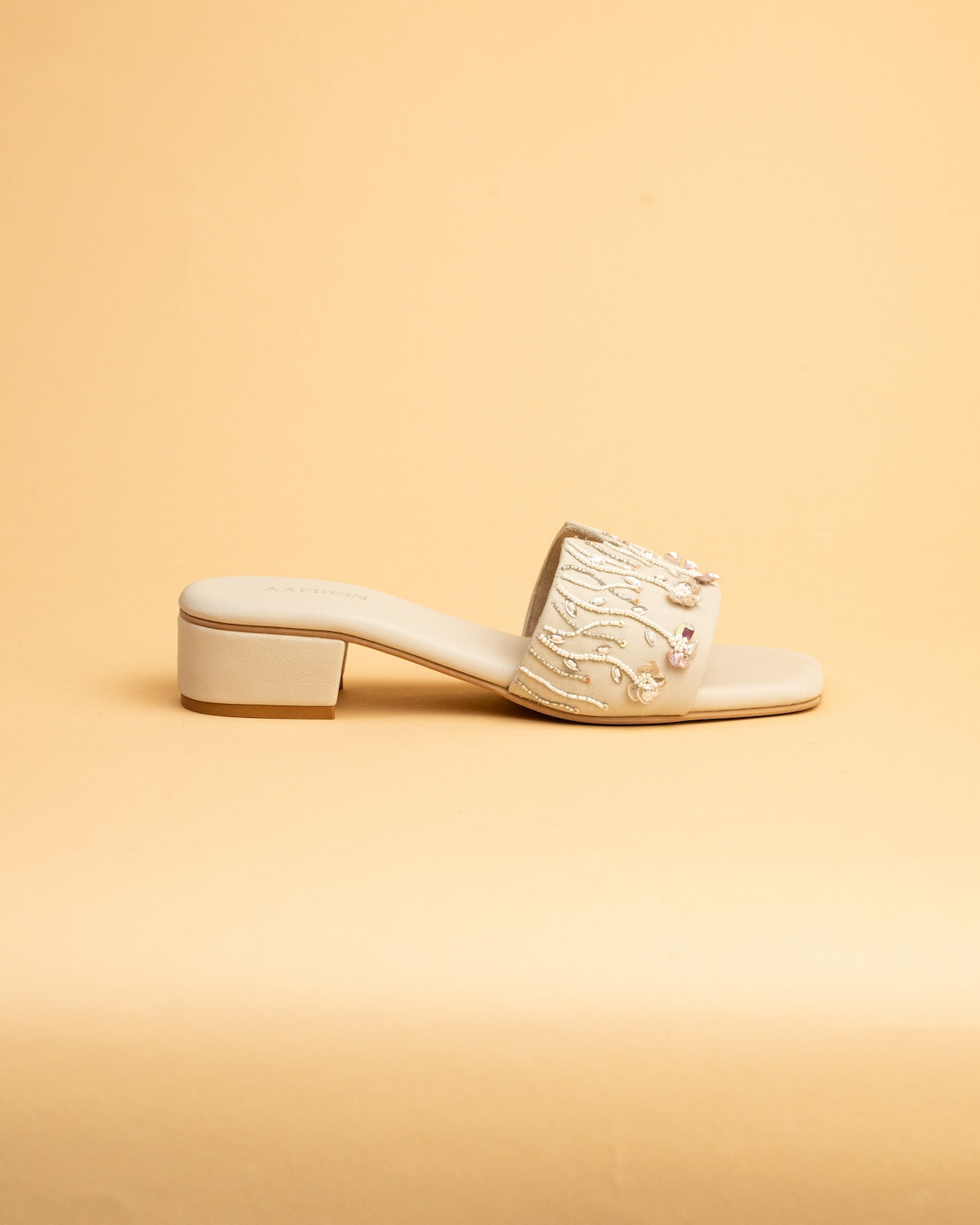 Elena (Flats)