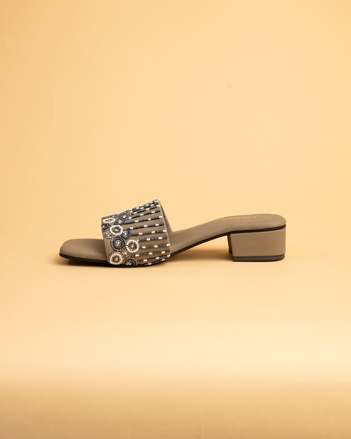 Stella (Flats)