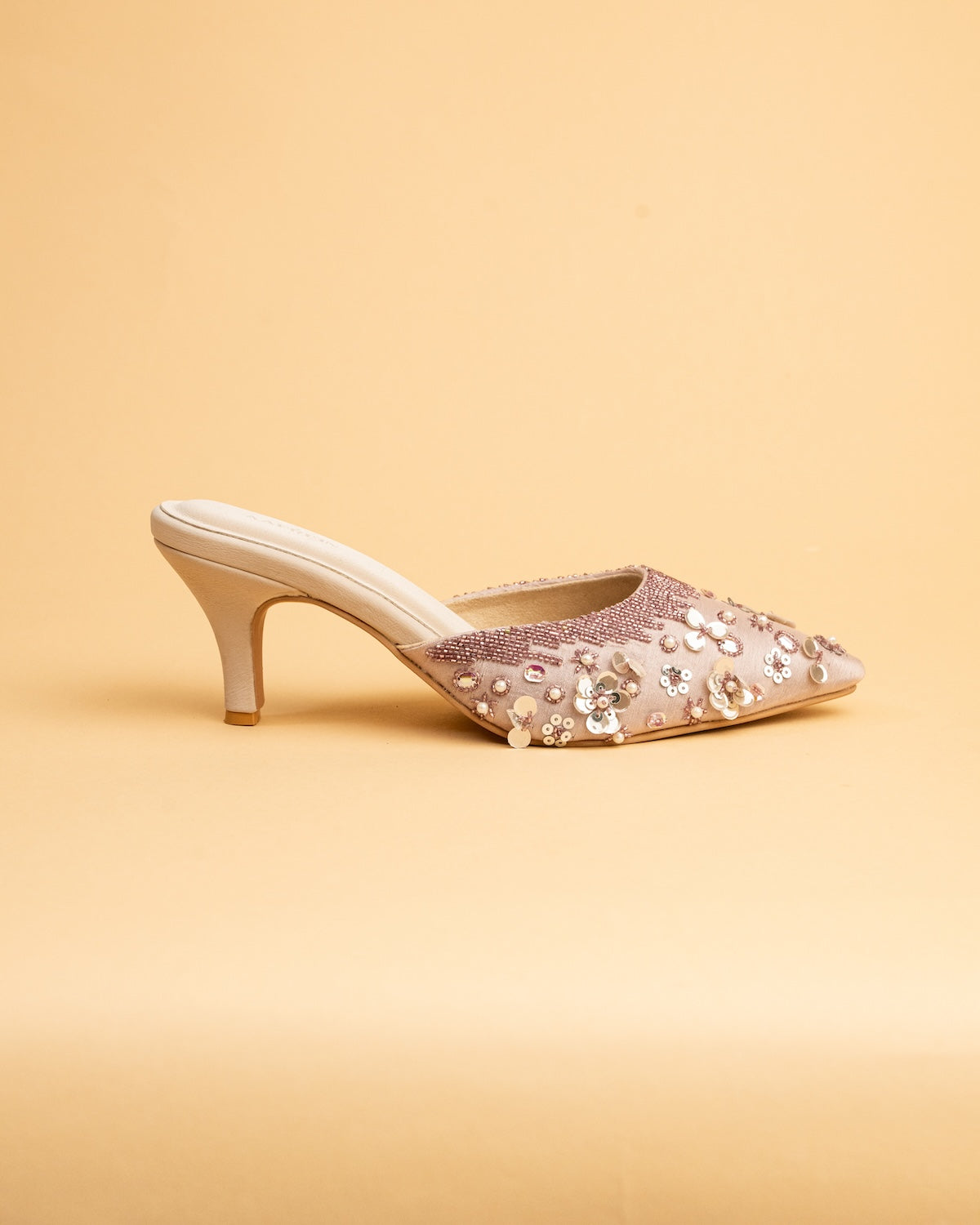 Ziana (Heels)