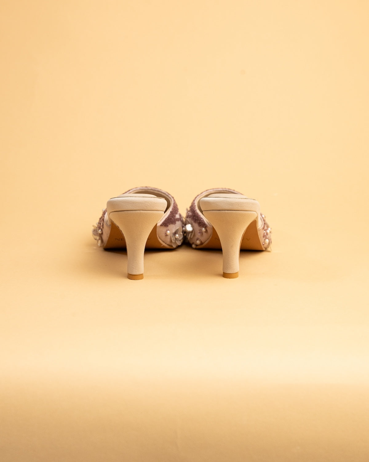 Ziana (Heels)