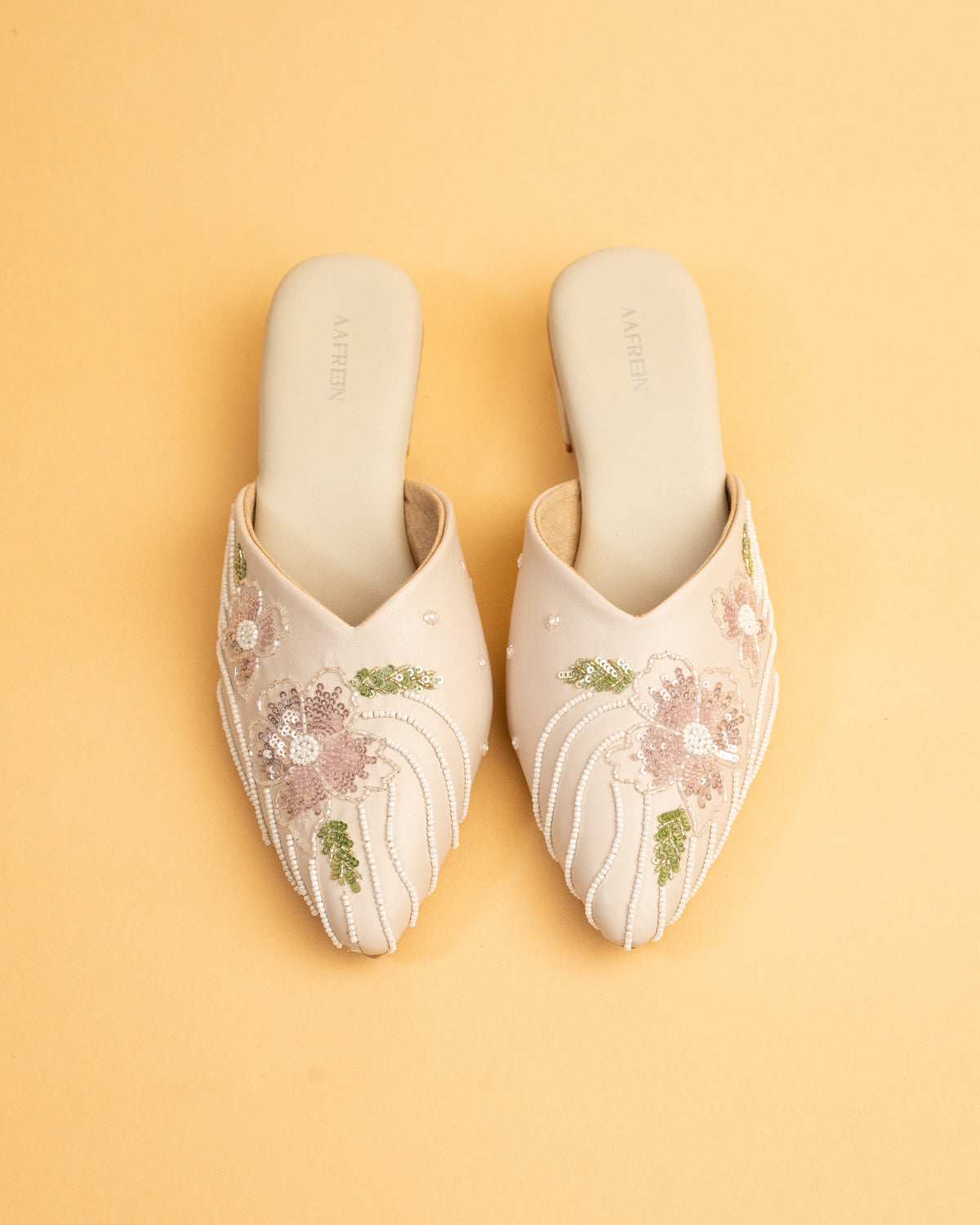 Flora (Mules)